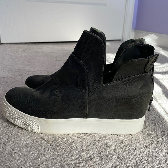 Steve Madden Wedge Sneaker - Picture 2 of 4